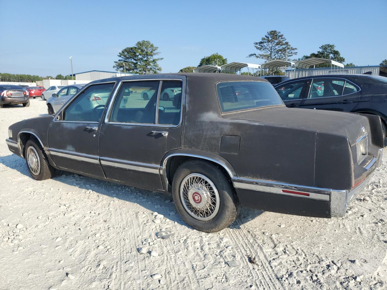 1991 Cadillac De Ville VIN 1G6CD53BXM4216760 Copart auction photo, mechanical / minor dent/scratches damage thumbnail 2