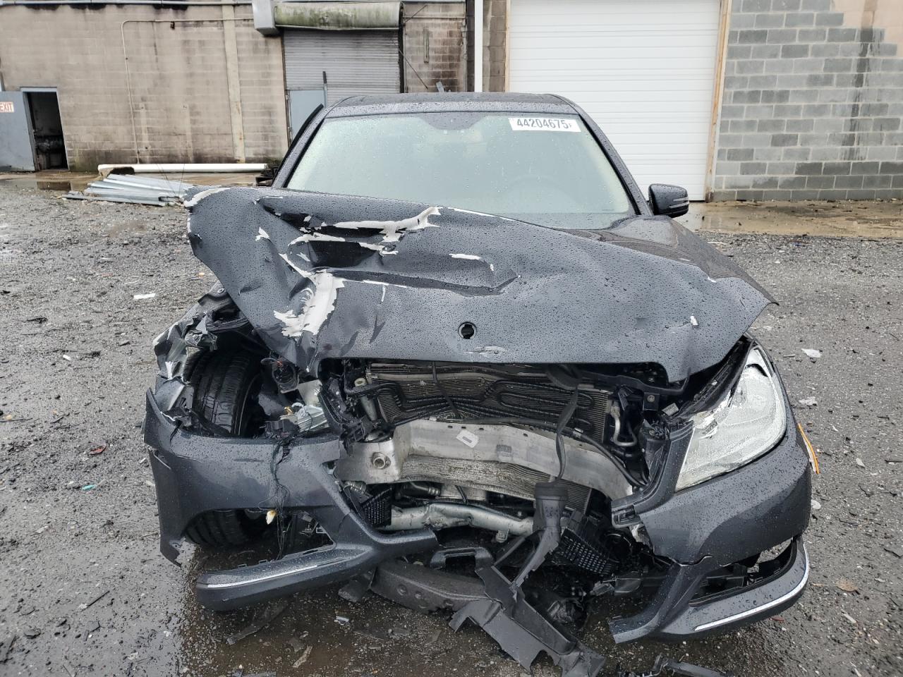 2013 Mercedes-Benz C-klasse VIN WDDGF4HB8DA796402 Copart auction photo, front end / side damage thumbnail 5