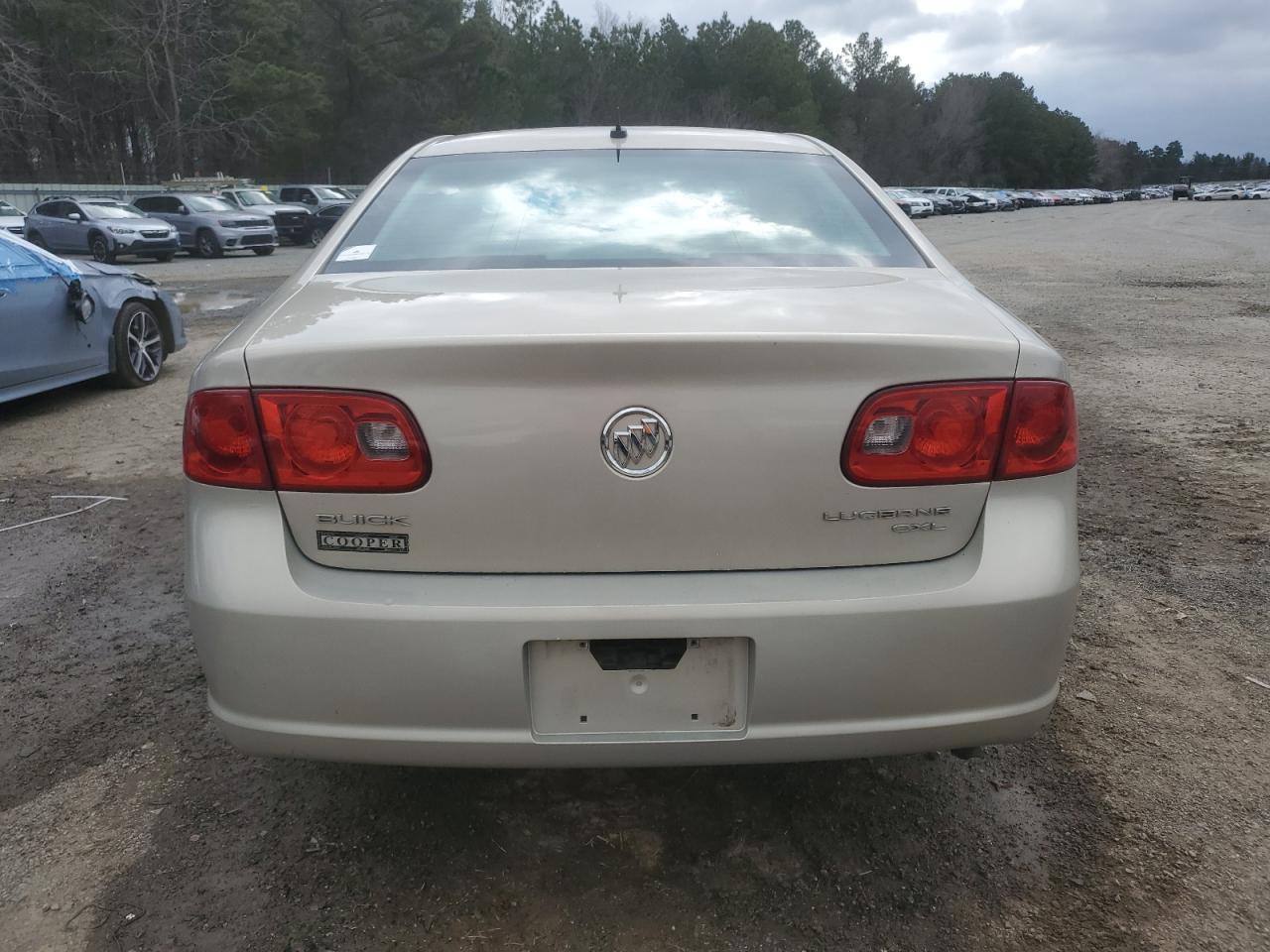 2008 Buick Lucerne VIN 1G4HD57228U108681 Copart auction photo, rear end / minor dent/scratches damage thumbnail 6