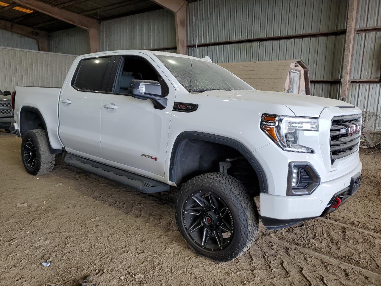 2020 GMC Sierra VIN 3GTP9EEL8LG412753 Copart auction photo, vandalism / minor dent/scratches damage thumbnail 4