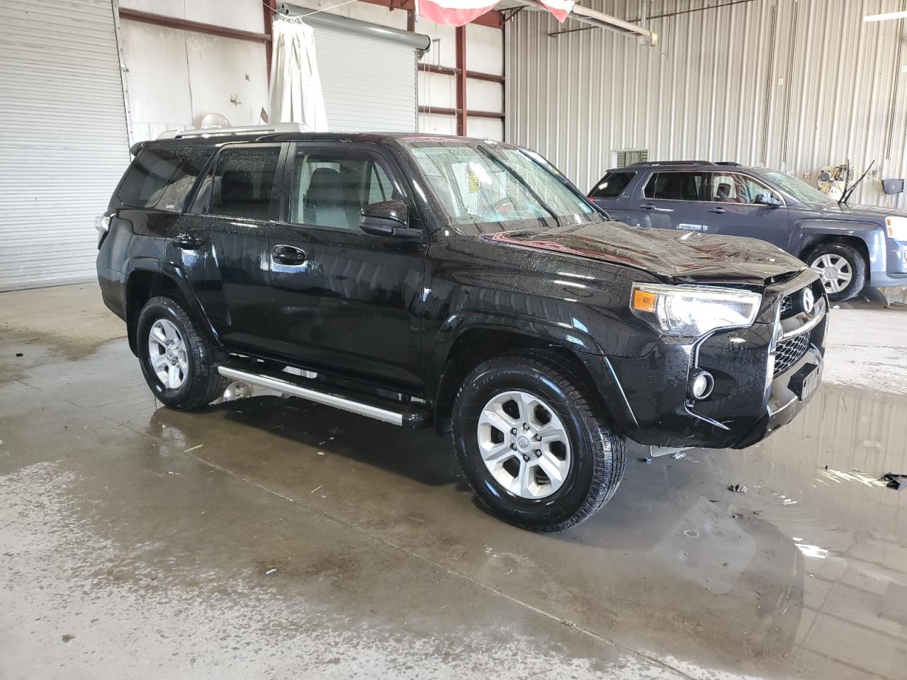 2014 Toyota 4Runner VIN JTEBU5JR3E5178787 Copart auction photo, front end / side damage thumbnail 4