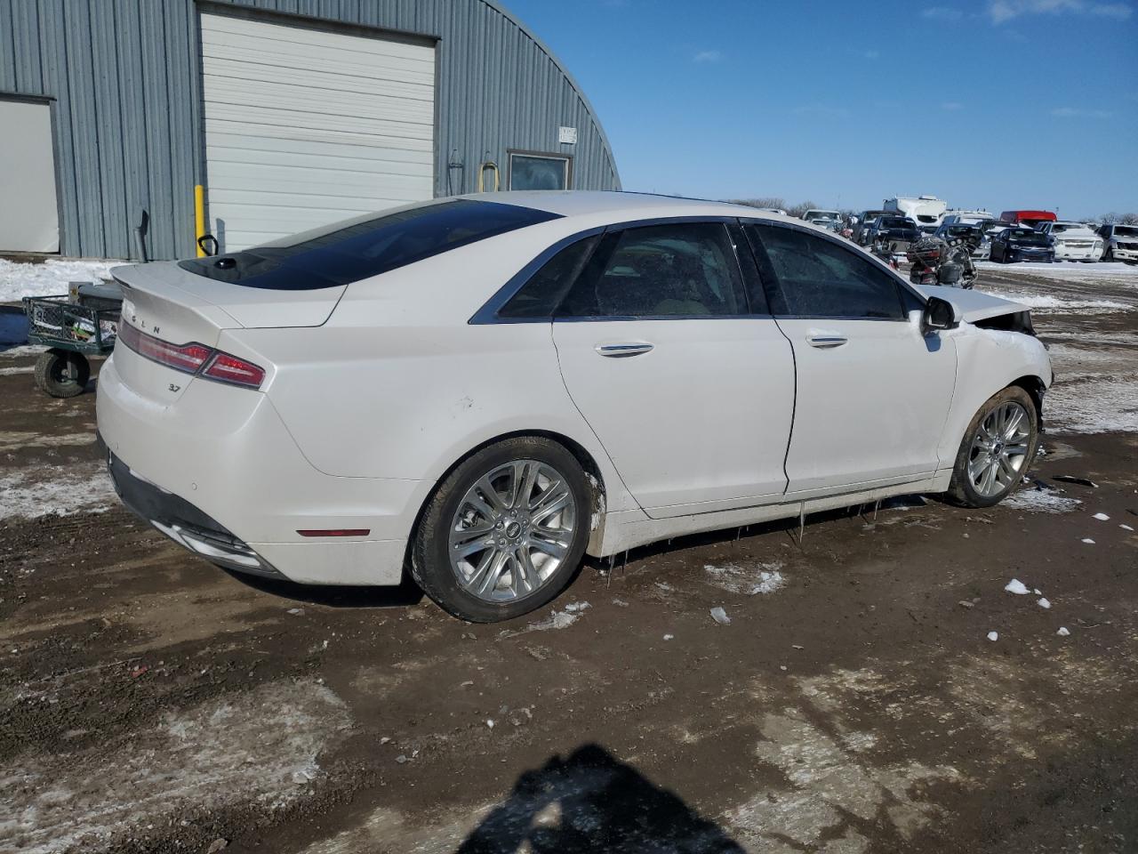 2015 Lincoln MKZ VIN 3LN6L2GK8FR627120 Copart auction photo, front end damage thumbnail 3