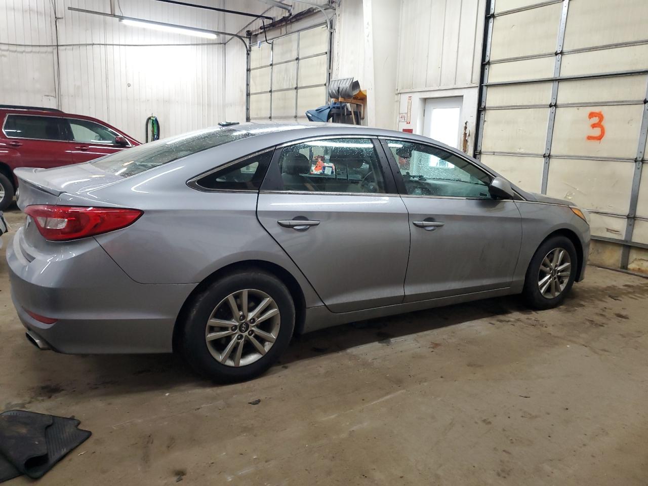 2017 Hyundai Sonata VIN 5NPE24AF7HH521578 Copart auction photo, vandalism damage thumbnail 3