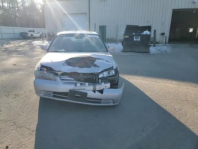 2001 Honda Accord VIN 1HGCG16591A049258 Copart auction photo, front end damage thumbnail 11
