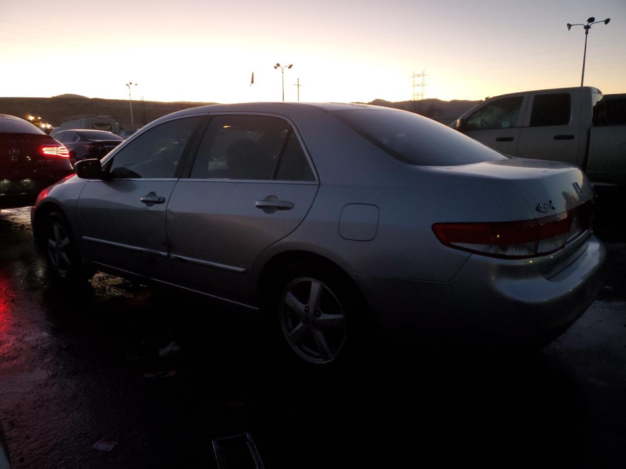 2003 Honda Accord VIN JHMCM56693C086789 Copart auction photo, side / rear end damage thumbnail 2