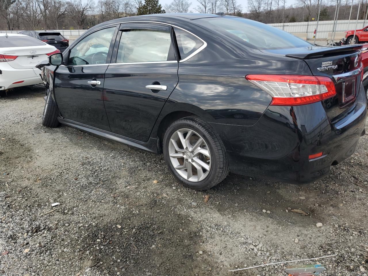 2015 Nissan Sentra VIN 3N1AB7AP1FY365923 Copart auction photo, front end damage thumbnail 2