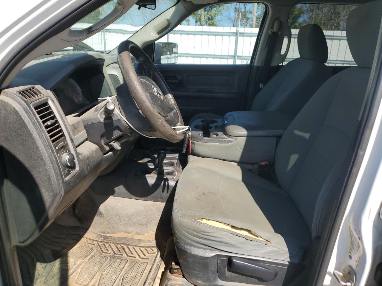 2014 RAM 3500 VIN 3C63RRGLXEG234504 Copart auction photo, rear end / undercarriage damage thumbnail 7