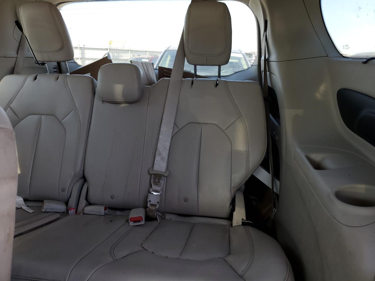 2017 Chrysler Pacifica VIN 2C4RC1BG3HR635505 Copart auction photo, front end damage thumbnail 10