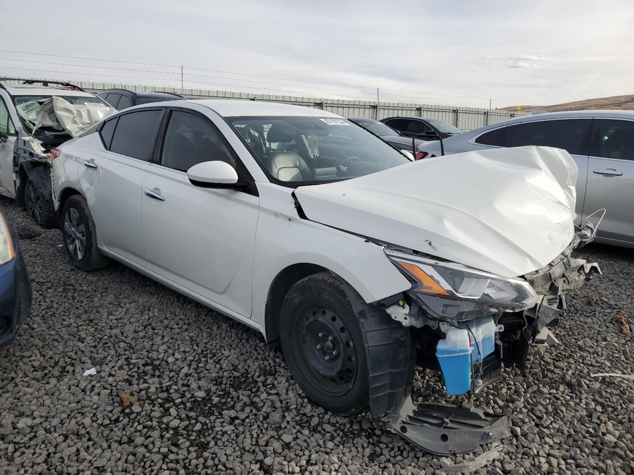 2020 Nissan Altima VIN 1N4BL4BW6LC230630 Copart auction photo, all over damage thumbnail 4