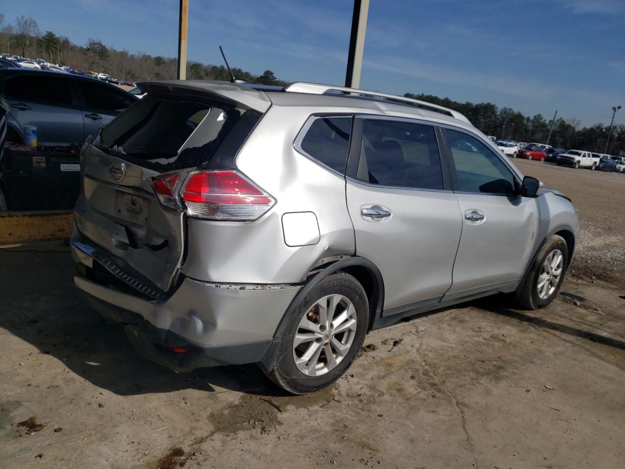 2016 Nissan Rogue VIN KNMAT2MT5GP661018 Copart auction photo, side / rear end damage thumbnail 3
