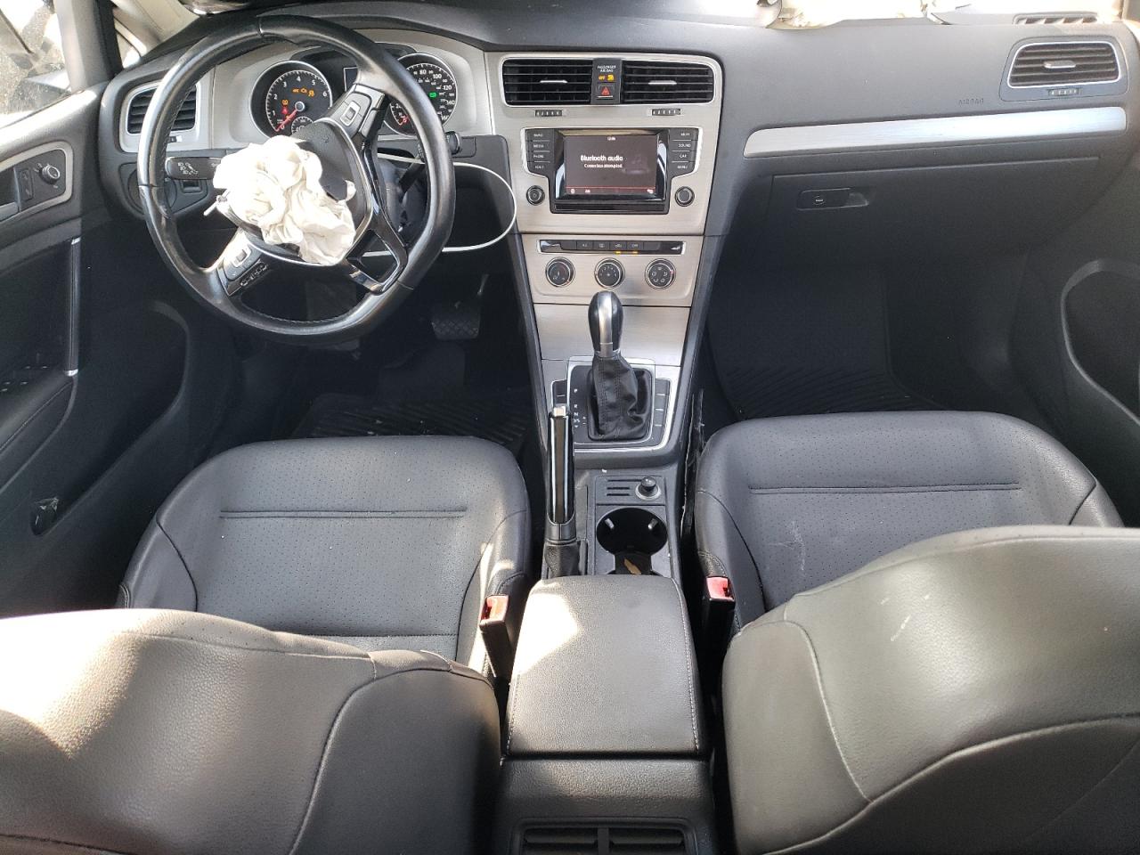 2015 Volkswagen Golf VIN 3VW217AU2FM039367 Copart auction photo, front end / minor dent/scratches damage thumbnail 8