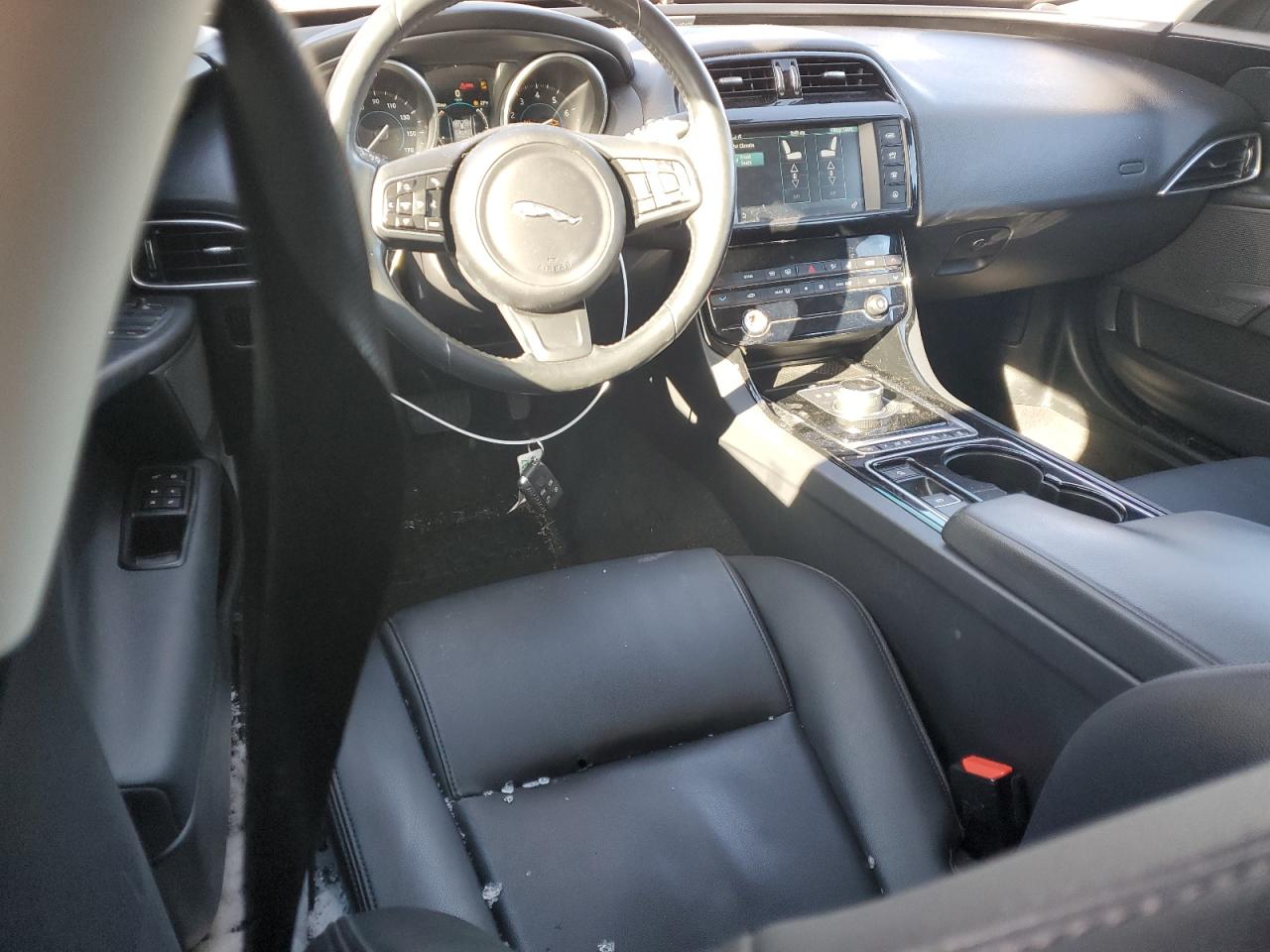 2017 Jaguar XE VIN SAJAJ4BV6HA961808 Copart auction photo, front end damage thumbnail 8