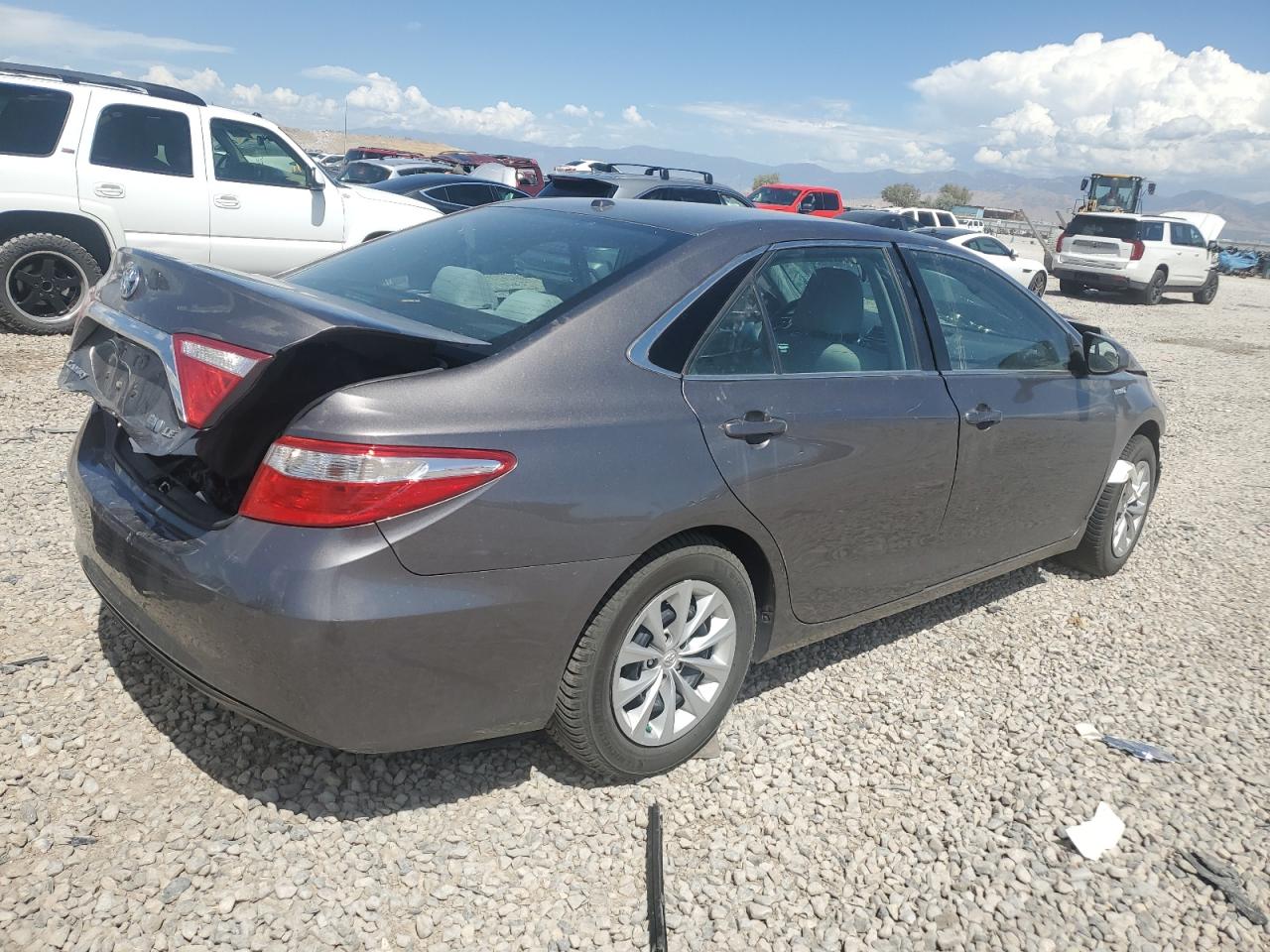 2017 Toyota Camry VIN 4T1BD1FK8HU221146 Copart auction photo, side / front end damage thumbnail 3