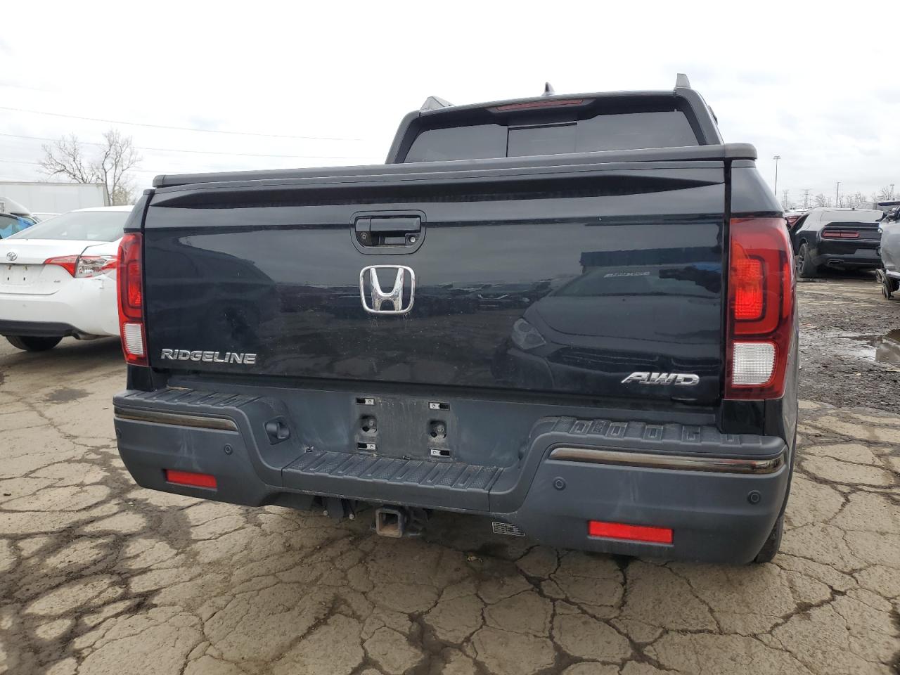 2018 Honda Ridgeline VIN 5FPYK3F86JB012644 Copart auction photo, front end / undercarriage damage thumbnail 6