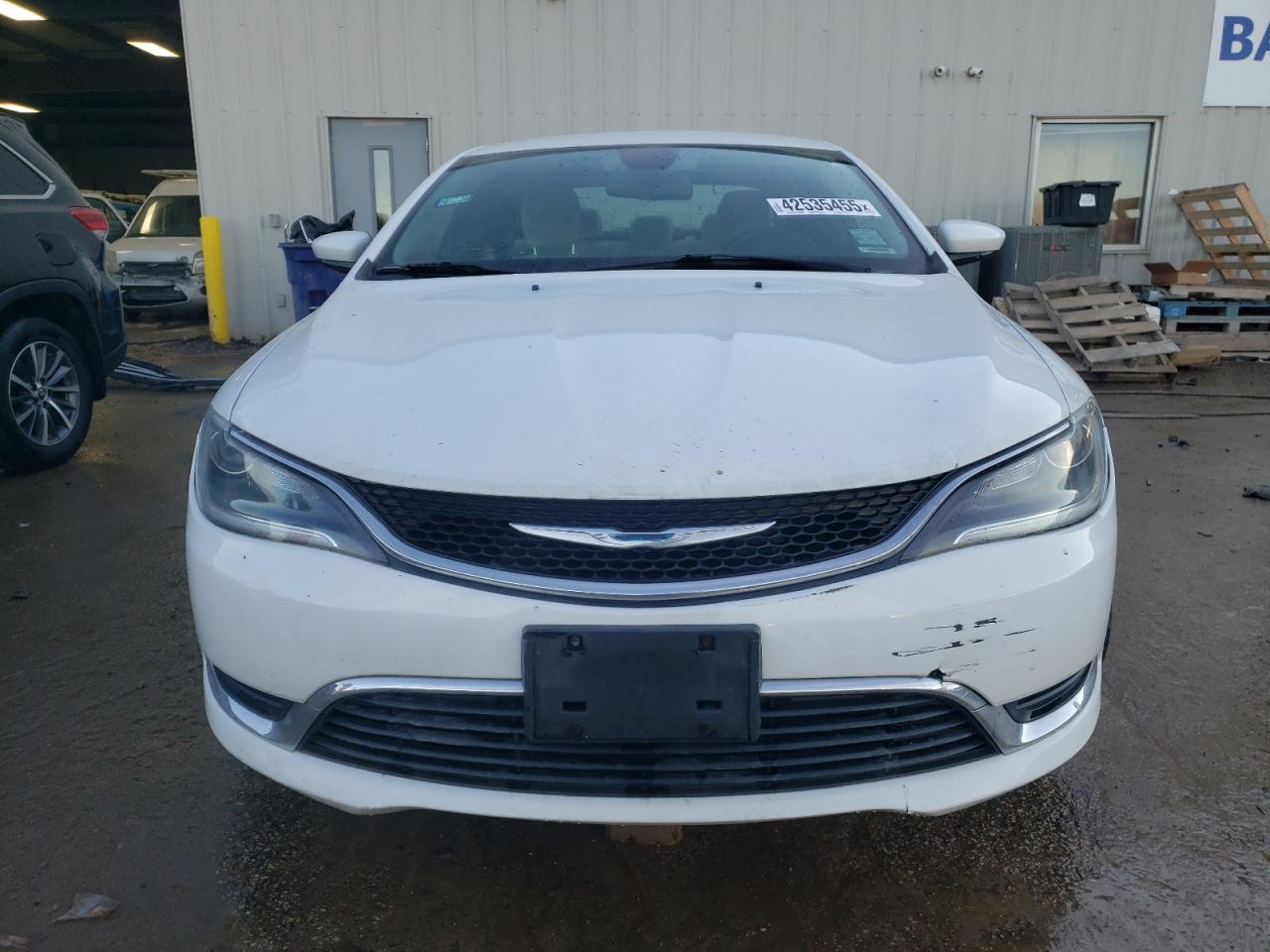 2015 Chrysler 200 VIN 1C3CCCAB4FN504394 Copart auction photo, front end damage thumbnail 5