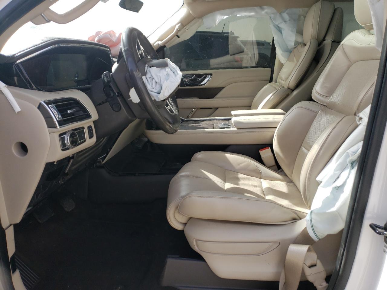 2018 Lincoln Navigator VIN 5LMJJ2LT7JEL03051 Copart auction photo, front end damage thumbnail 7