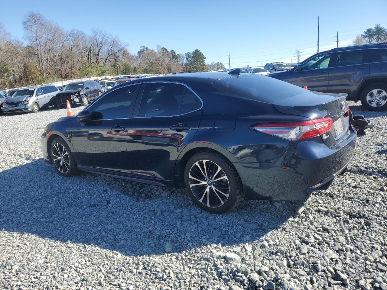 2019 Toyota Camry VIN 4T1B11HK9KU769606 Copart auction photo, rear end damage thumbnail 2