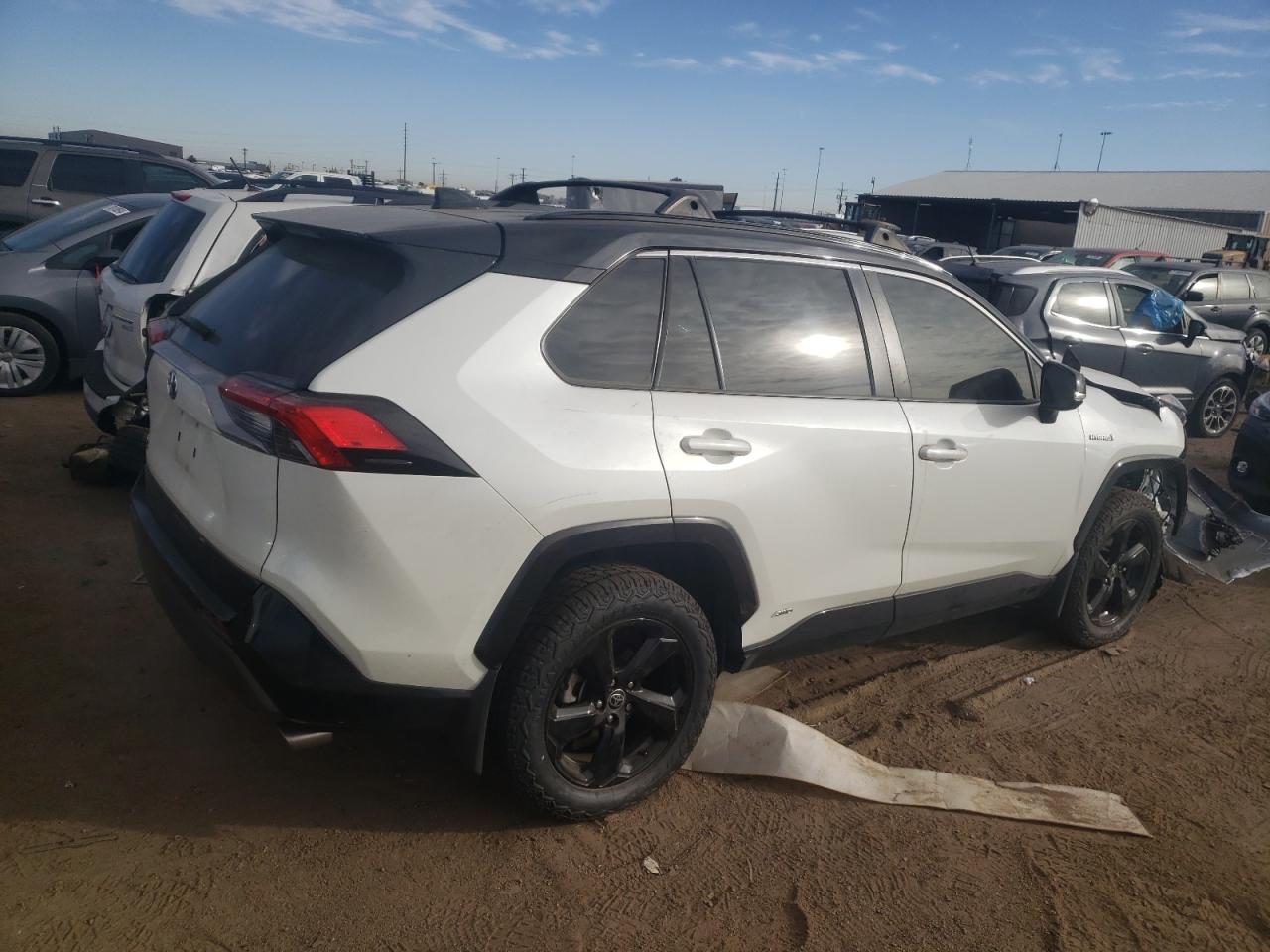 2021 Toyota RAV 4 VIN 4T3E6RFV4MU039445 Copart auction photo, front end damage thumbnail 3