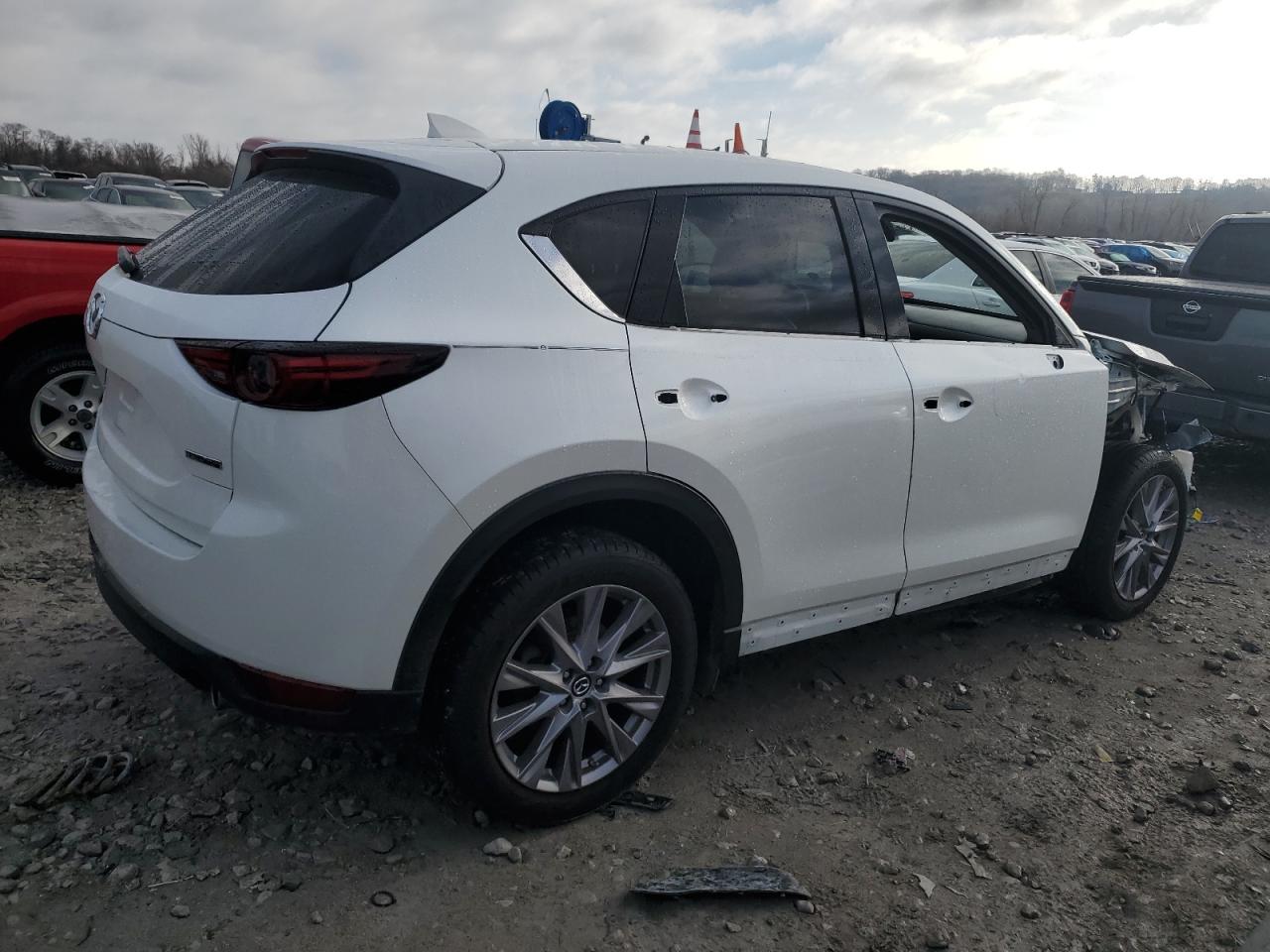 2020 Mazda CX-5 VIN JM3KFADM1L0733325 Copart auction photo, front end / side damage thumbnail 3