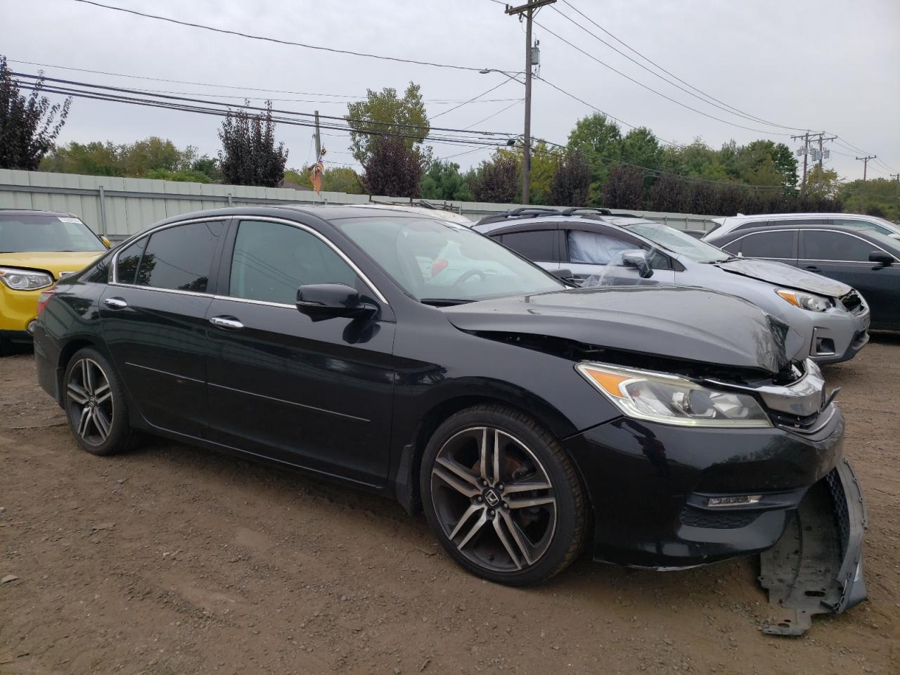 2016 Honda Accord VIN 1HGCR2F88GA019767 Copart auction photo, front end damage thumbnail 4