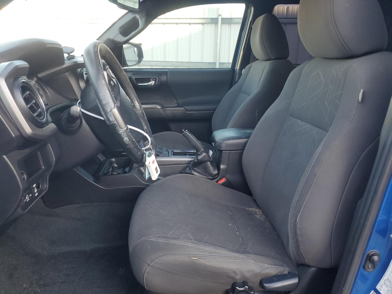 2016 Toyota Tacoma VIN 3TMDZ5BN9GM005346 Copart auction photo, side / rear end damage thumbnail 7