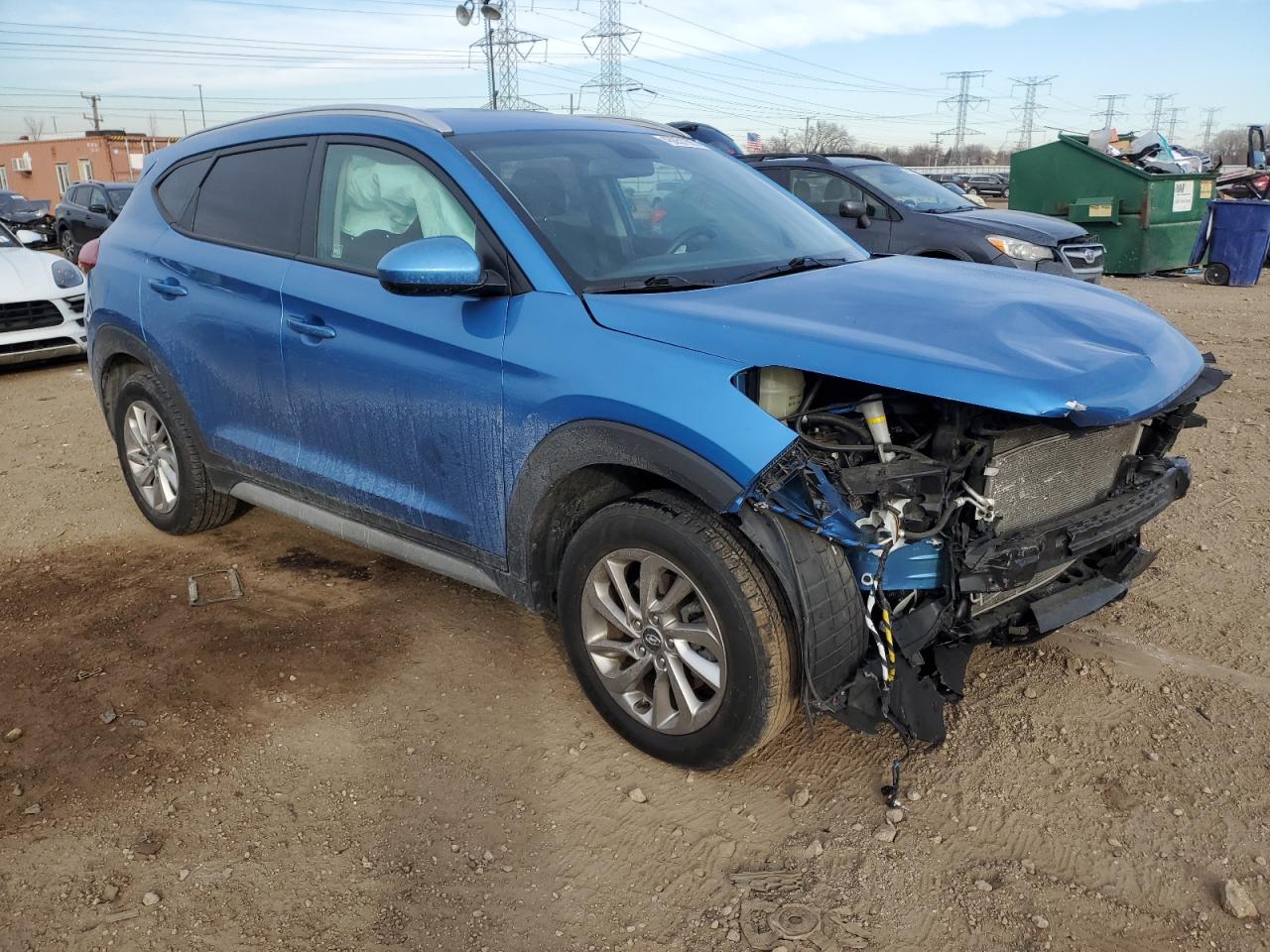 2017 Hyundai Tucson VIN KM8J3CA49HU417972 Copart auction photo, front end / side damage thumbnail 4