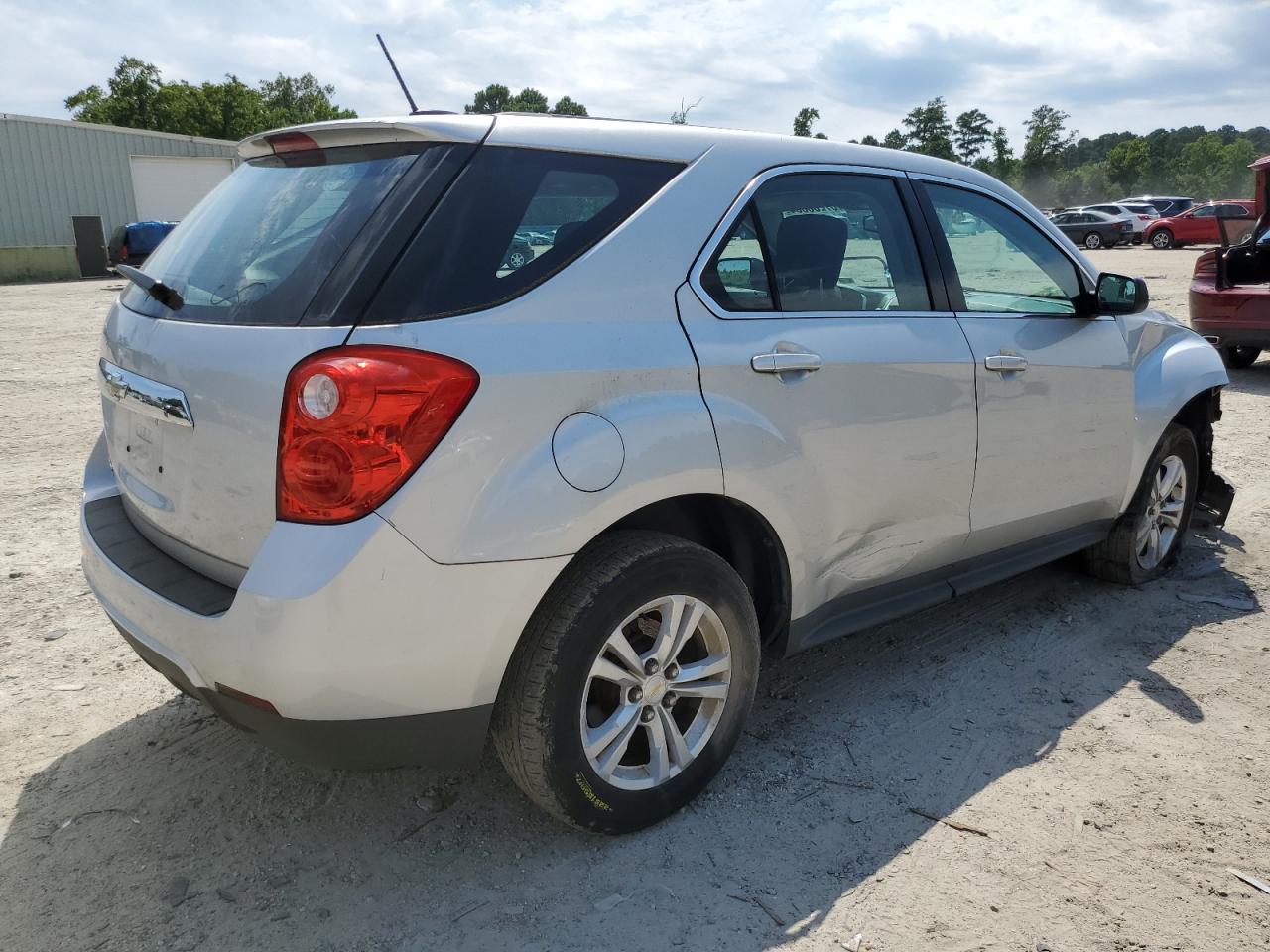 2015 Chevrolet Equinox VIN 2GNALAEK8F1172521 Copart auction photo, front end / side damage thumbnail 3
