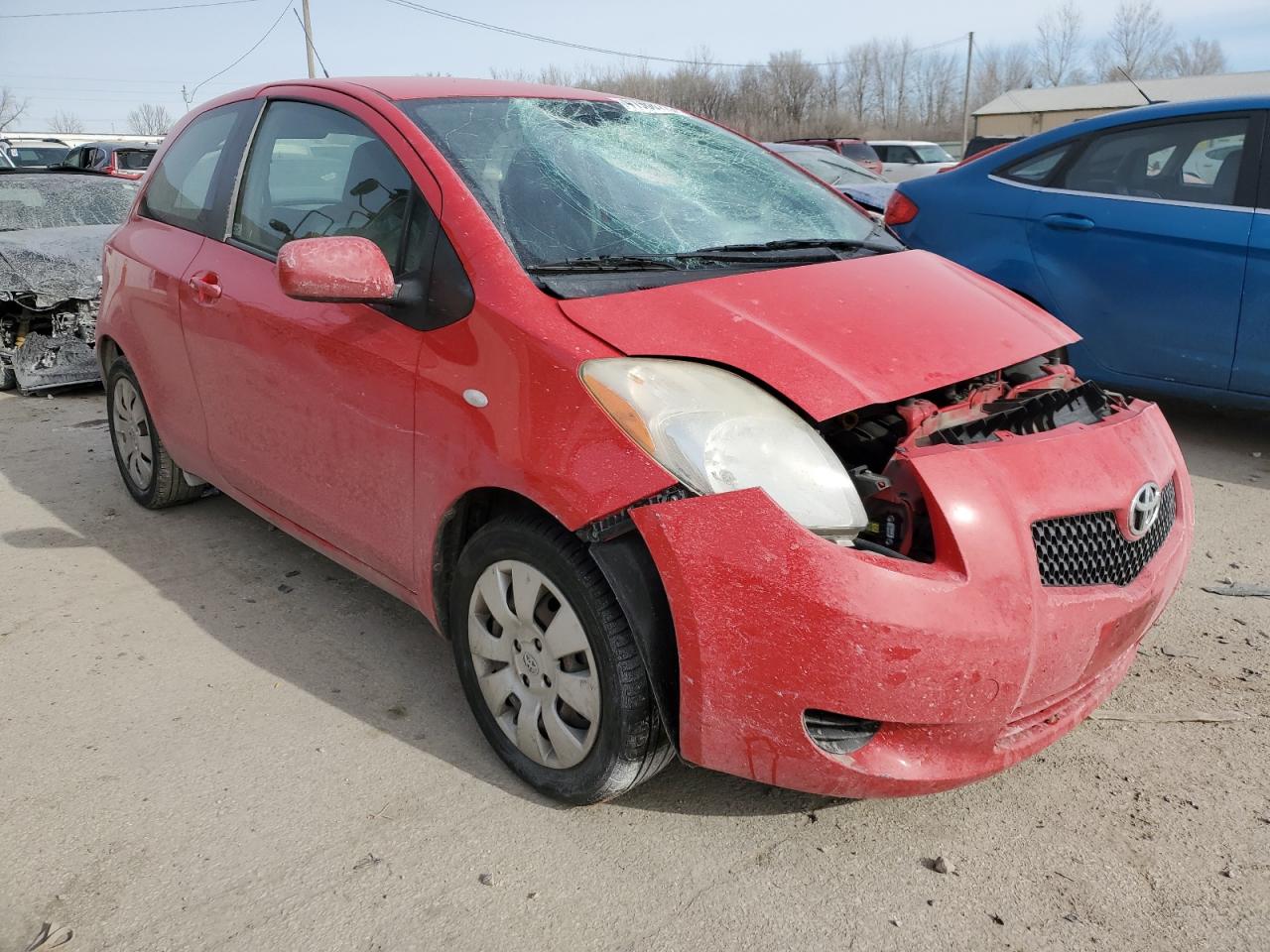 2008 Toyota Yaris VIN JTDJT923485183957 Copart auction photo, front end / side damage thumbnail 4