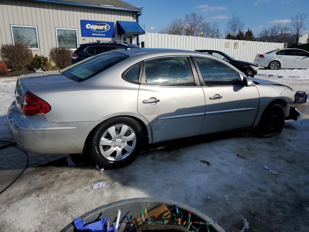 2006 Buick LaCrosse VIN 2G4WC582861266203 Copart auction photo, front end / rear end damage thumbnail 3