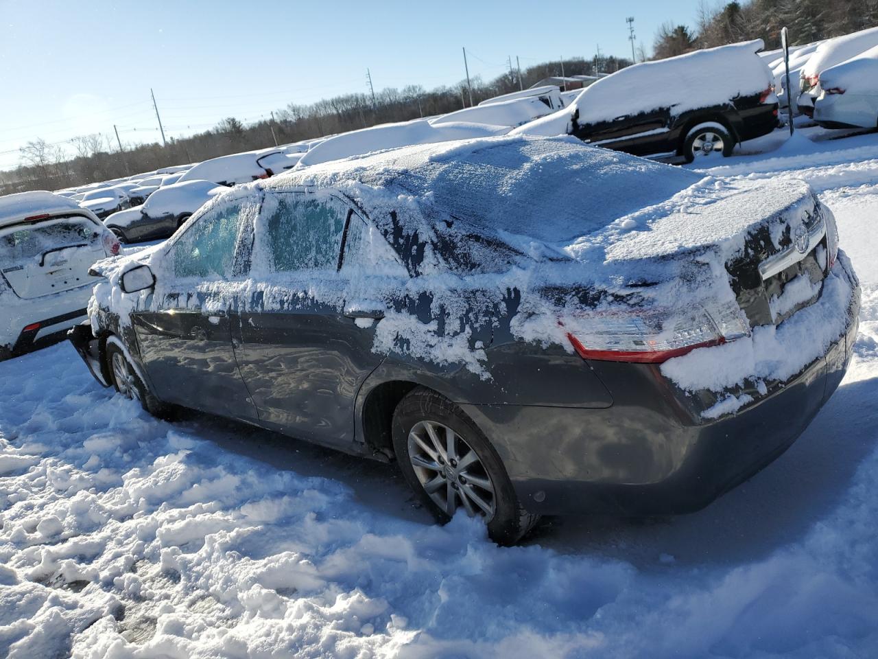 2011 Toyota Camry VIN 4T1BB3EK7BU137023 Copart auction photo, front end damage thumbnail 2