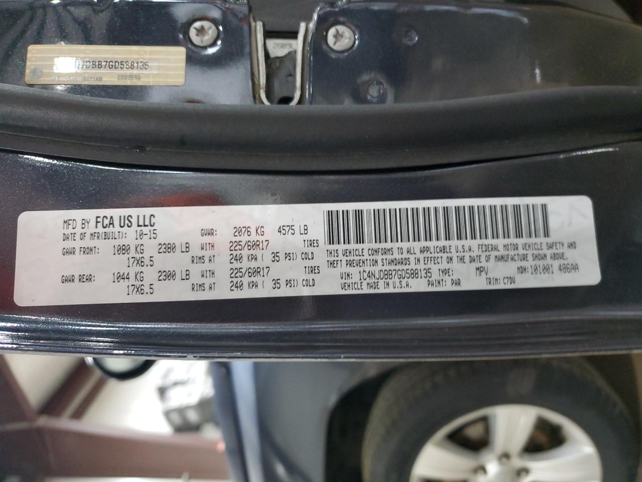 2016 Jeep Compass VIN 1C4NJDBB7GD588135 Copart auction photo, front end damage thumbnail 13