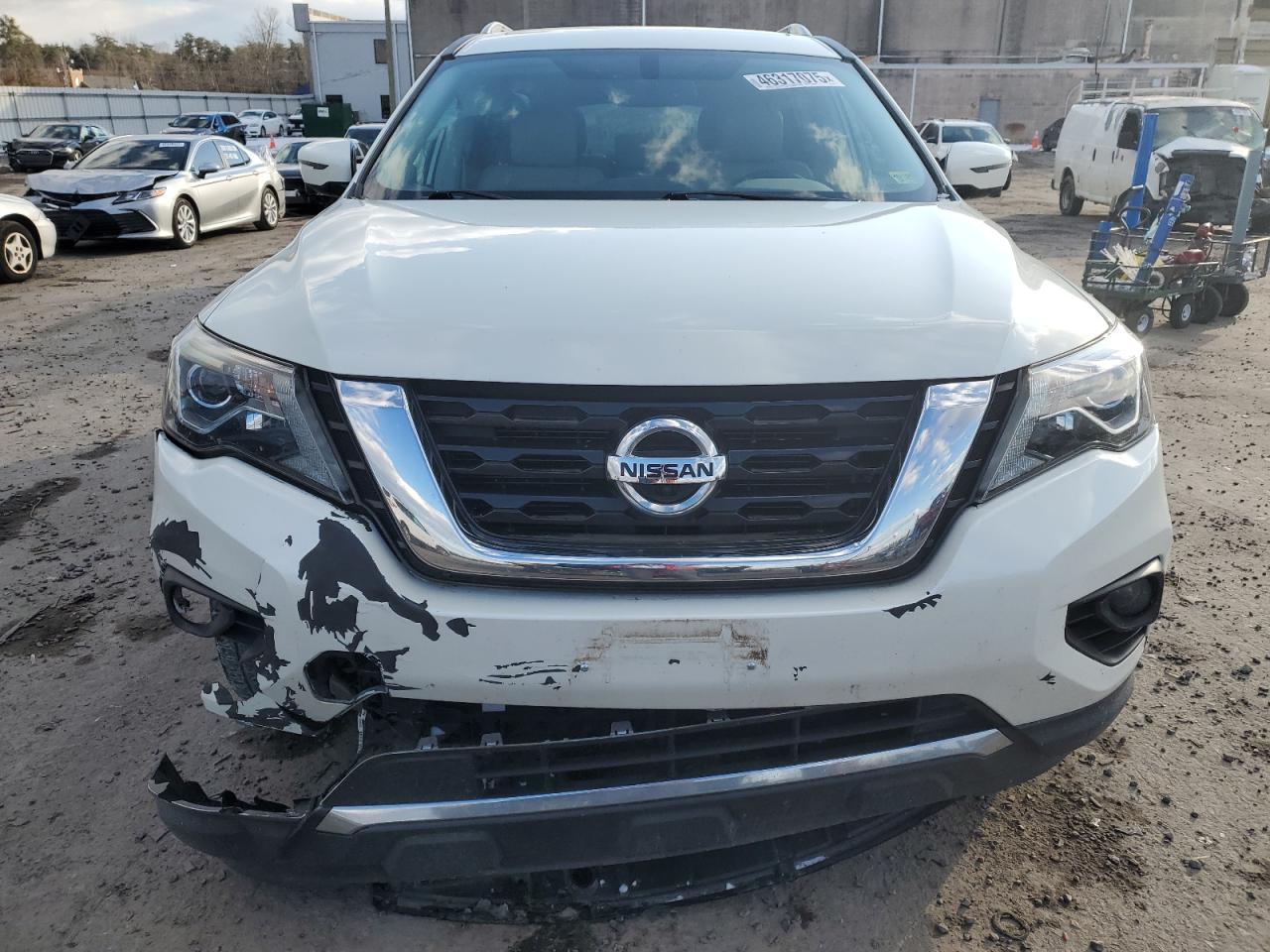 2017 Nissan Pathfinder VIN 5N1DR2MM6HC641997 Copart auction photo, front end damage thumbnail 5
