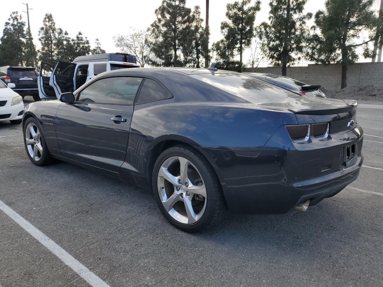 2013 Chevrolet Camaro VIN 2G1FB1E36D9141558 Copart auction photo, normal wear damage thumbnail 2