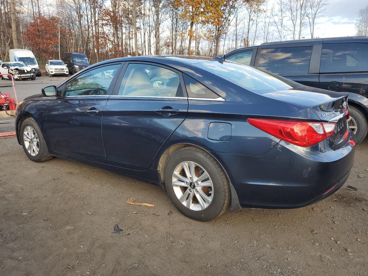 2013 Hyundai Sonata VIN 5NPEB4AC8DH675264 Copart auction photo, minor dent/scratches damage thumbnail 2
