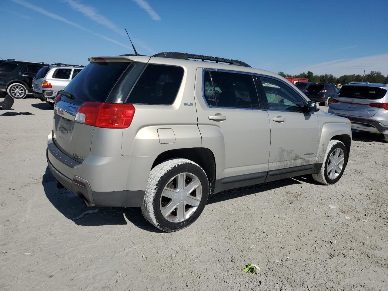 2011 GMC Terrain VIN 2CTFLSE56B6394376 Copart auction photo, side / minor dent/scratches damage thumbnail 3