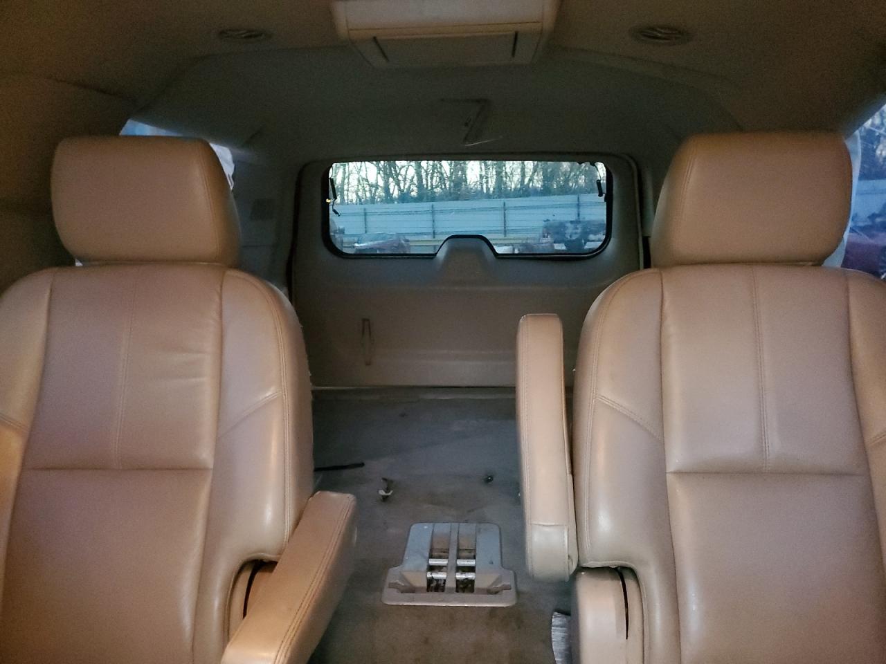 2013 GMC Yukon VIN 1GKS1KE03DR370097 Copart auction photo, front end / rollover damage thumbnail 10