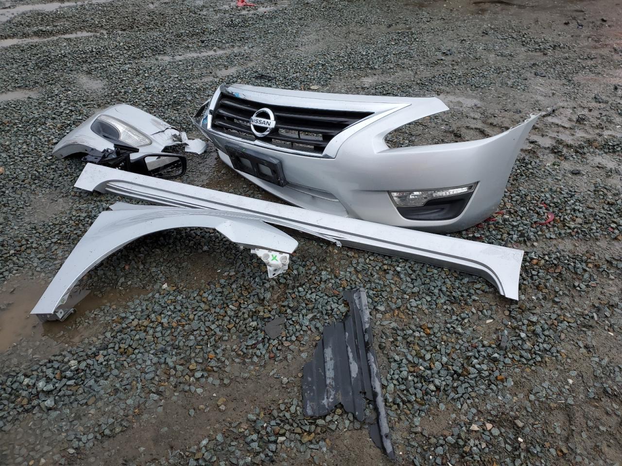 2015 Nissan Altima VIN 1N4AL3AP8FN322735 Copart auction photo, front end damage thumbnail 12