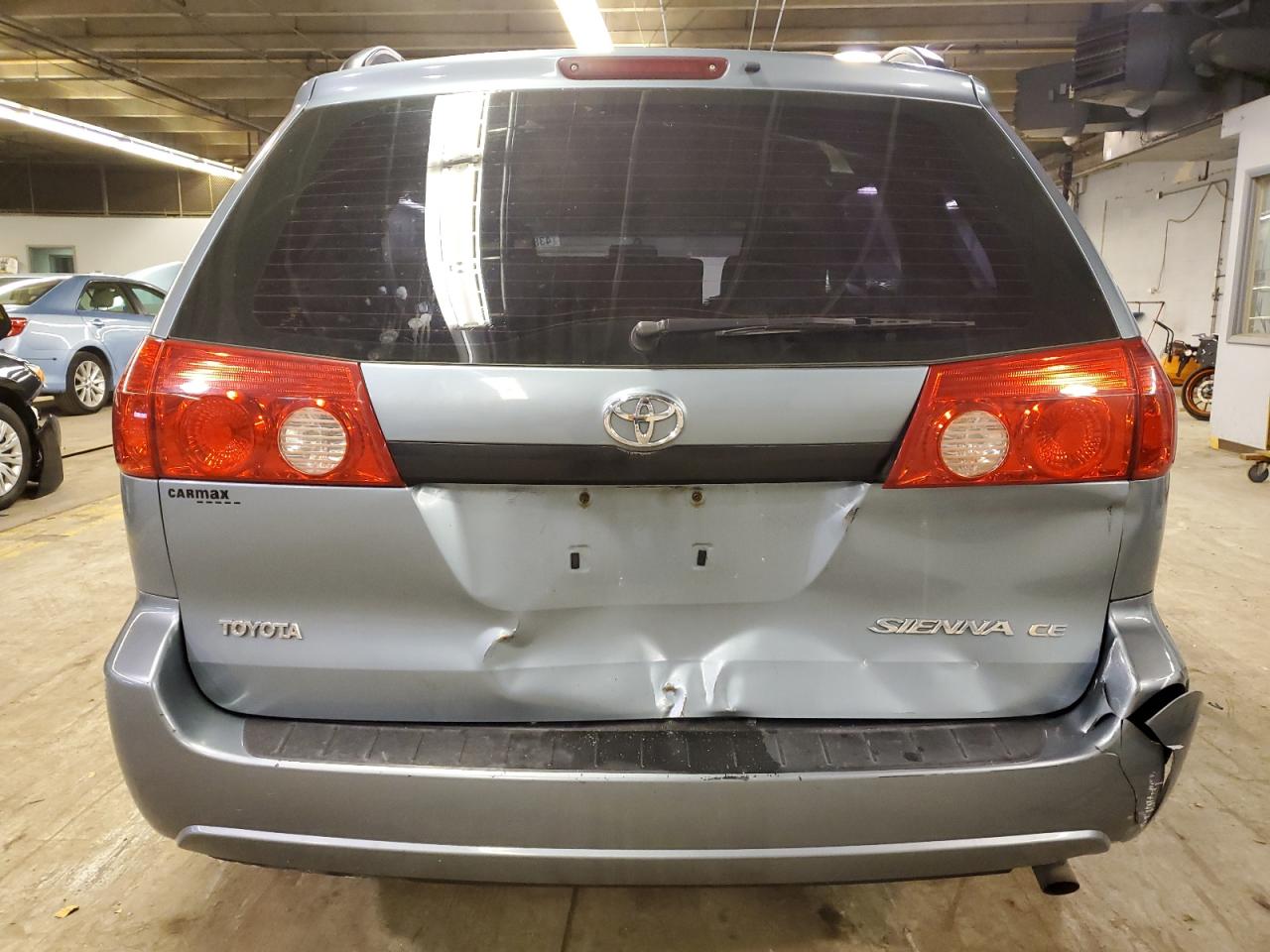 2006 Toyota Sienna VIN 5TDZA23C06S417257 Copart auction photo, rear end / front end damage thumbnail 6