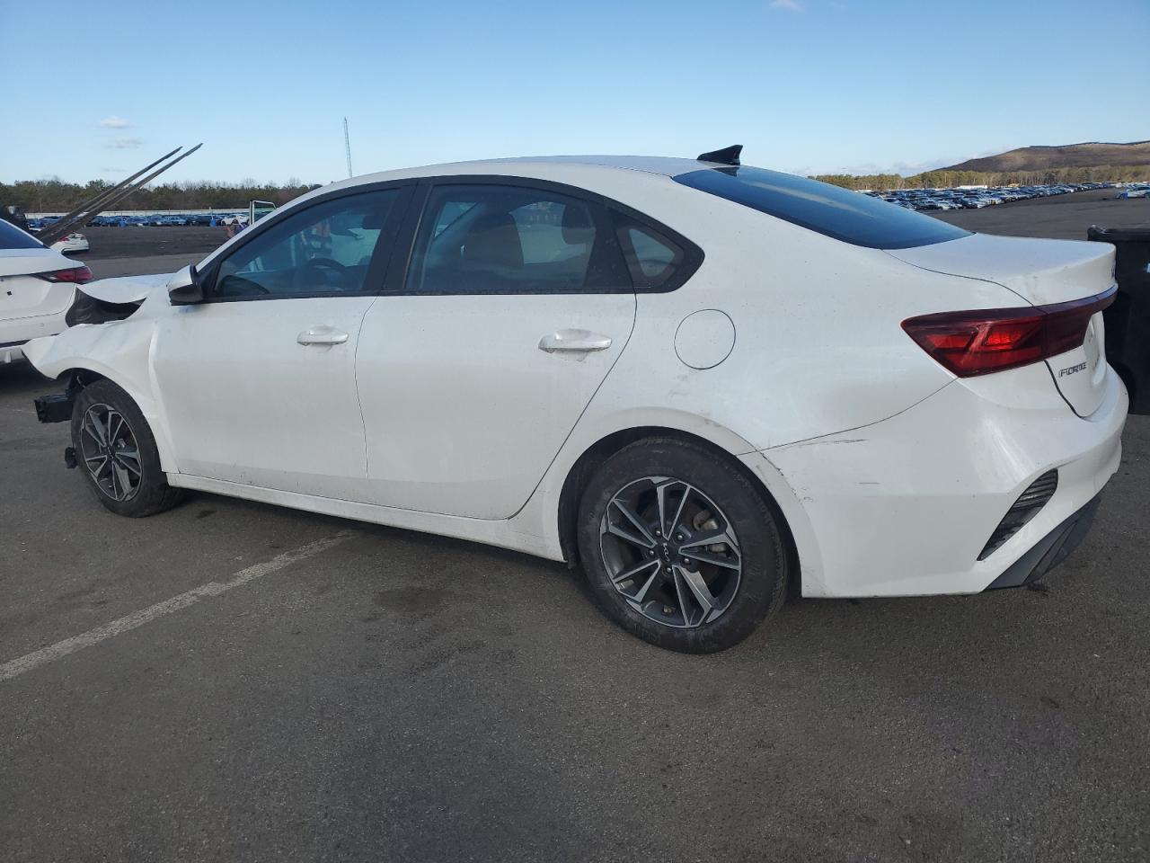 2023 KIA Forte VIN 3KPF24AD6PE662681 Copart auction photo, front end / side damage thumbnail 2