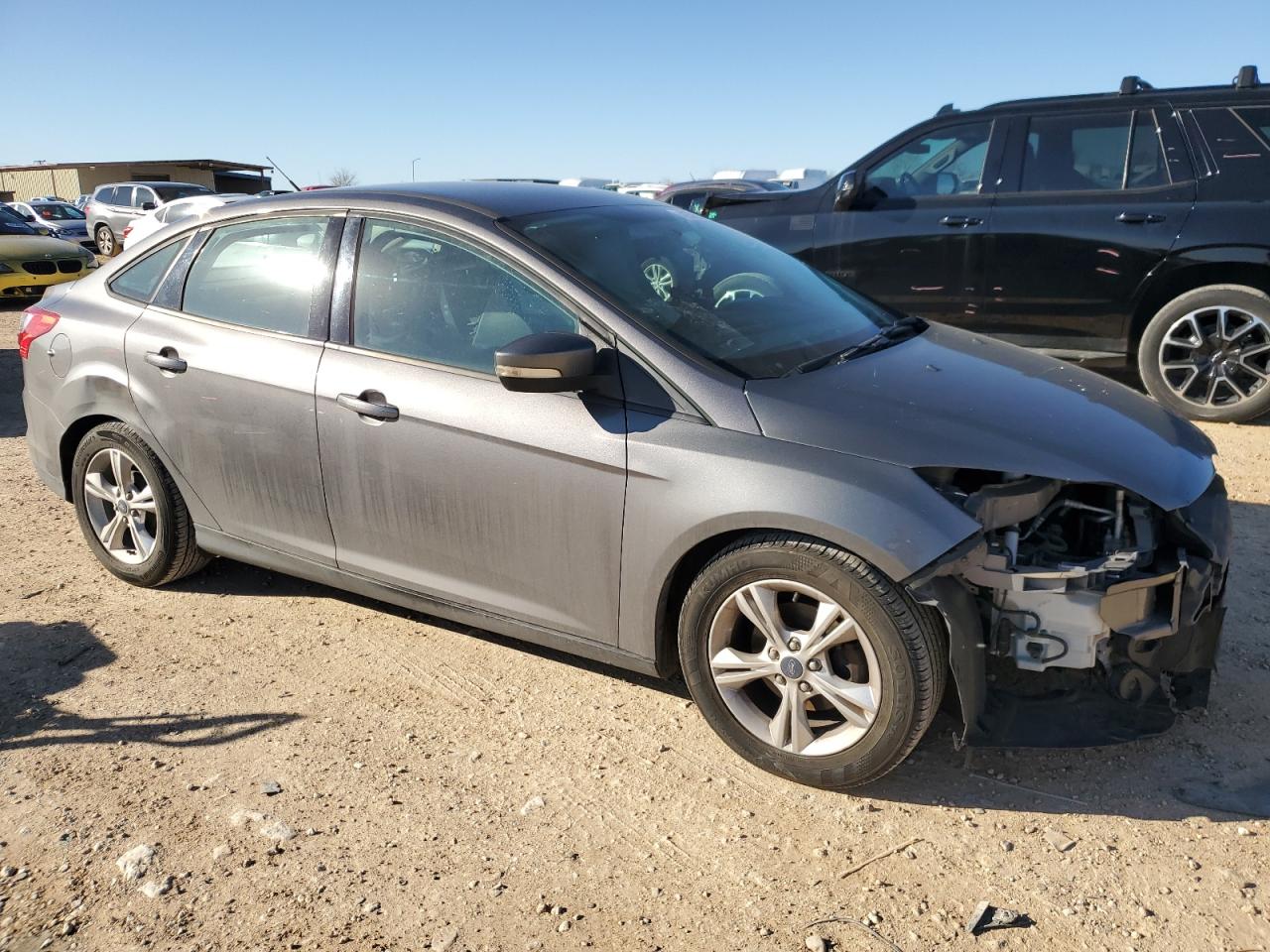 2014 Ford Focus VIN 1FADP3F23EL235446 Copart auction photo, front end / side damage thumbnail 4