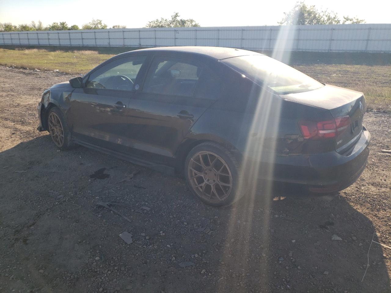 2018 Volkswagen Jetta VIN 3VWDB7AJ2JM235491 Copart auction photo, front end / minor dent/scratches damage thumbnail 2