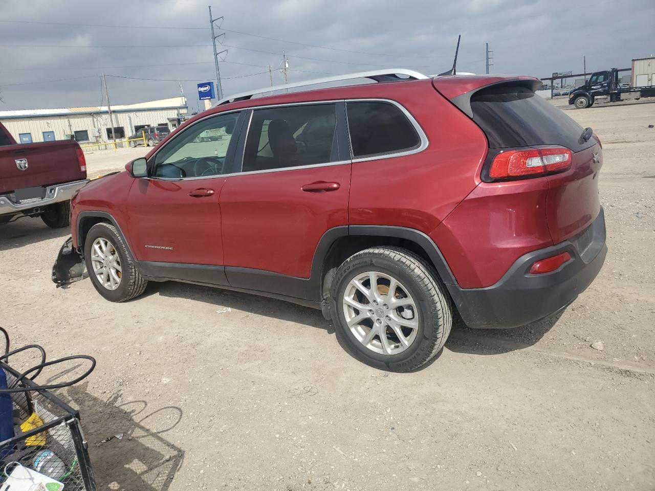 2017 Jeep Grand Cherokee VIN 1C4PJLCB3HW527002 Copart auction photo, front end damage thumbnail 2