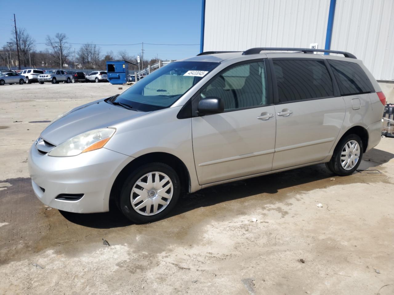 2010 Toyota Sienna VIN 5TDKK4CC8AS342858 - Copart auction photo