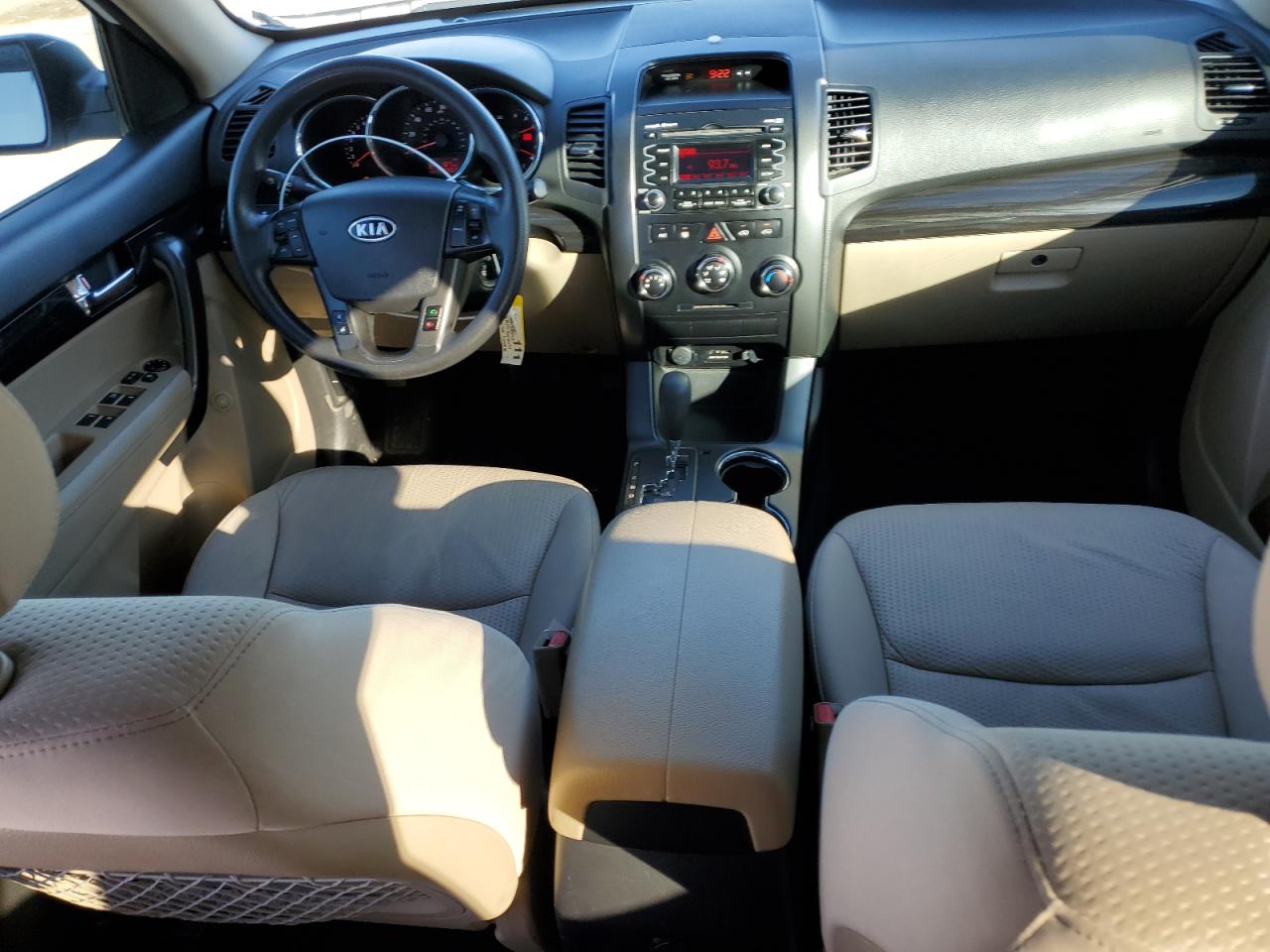 2012 KIA Sorento VIN 5XYKT3A18CG252747 Copart auction photo, front end / undercarriage damage thumbnail 8