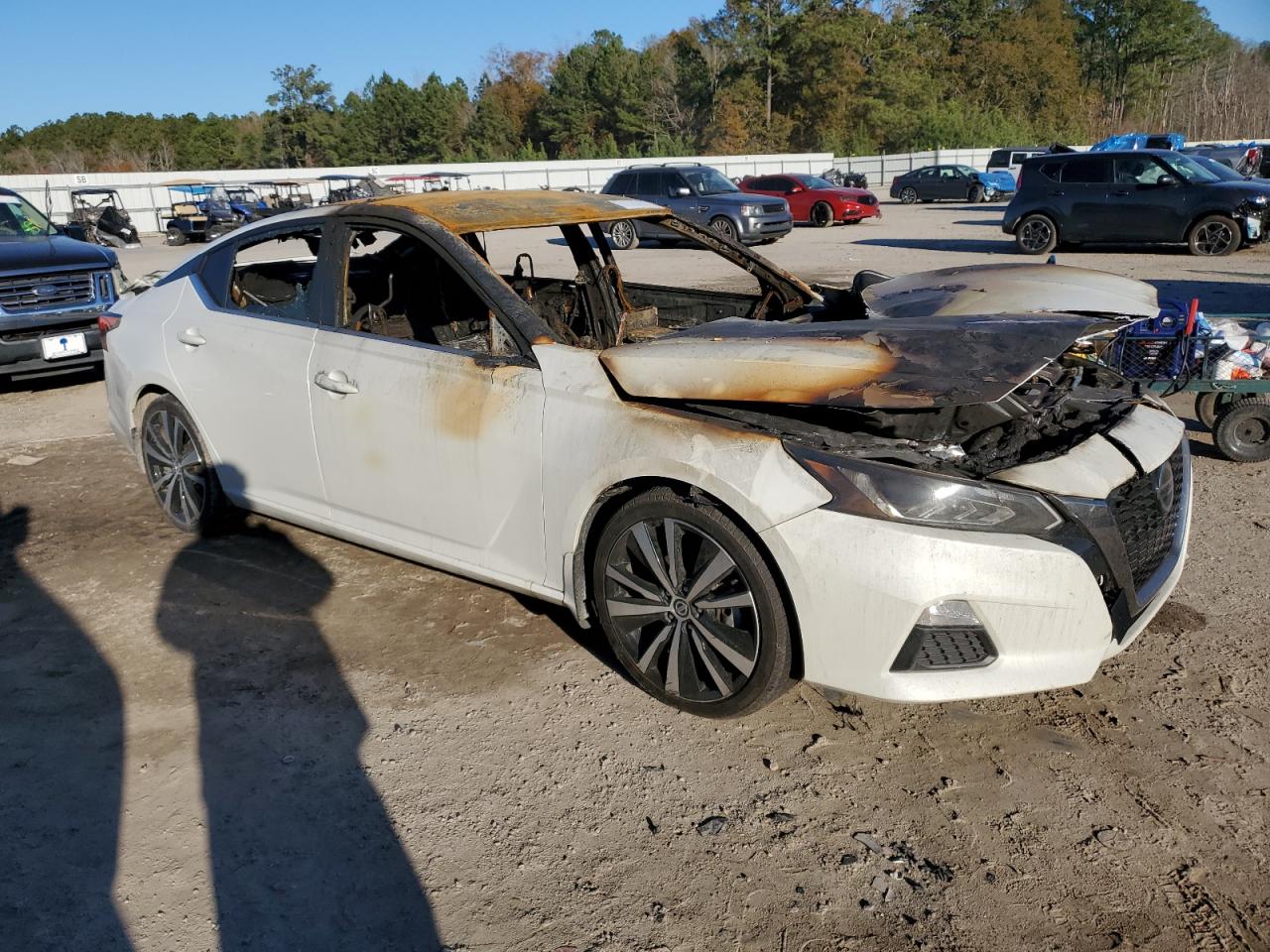 2021 Nissan Altima VIN 1N4BL4CV6MN339679 Copart auction photo, burn damage thumbnail 4
