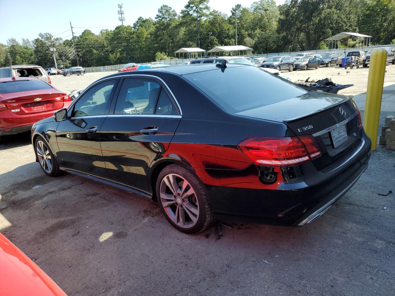 2016 Mercedes-Benz E-klasse VIN WDDHF5KB2GB198694 Copart auction photo, side damage thumbnail 2