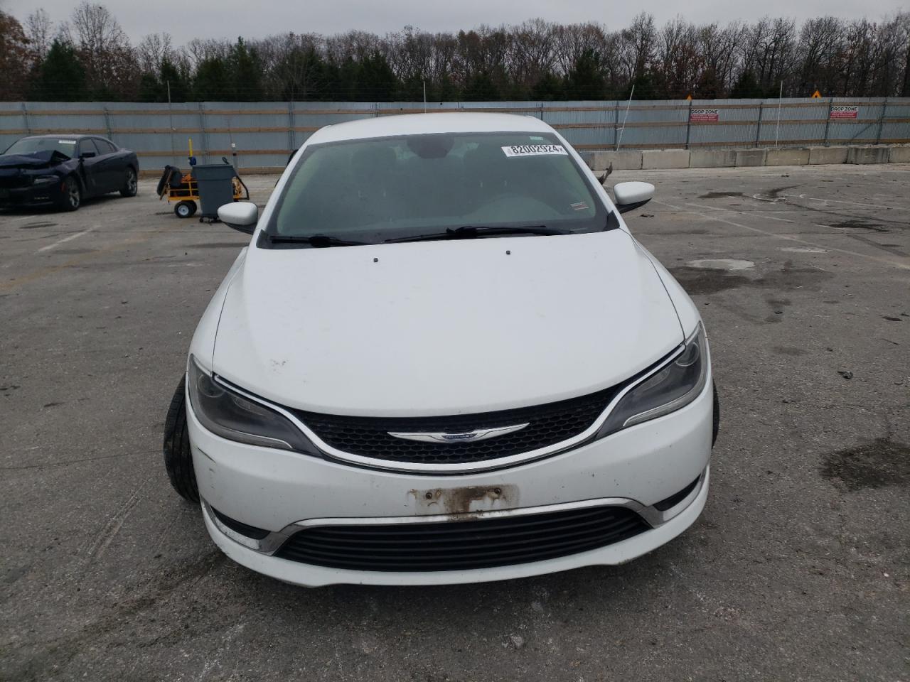 2016 Chrysler 200 VIN 1C3CCCAB1GN125631 Copart auction photo, undercarriage / minor dent/scratches damage thumbnail 5