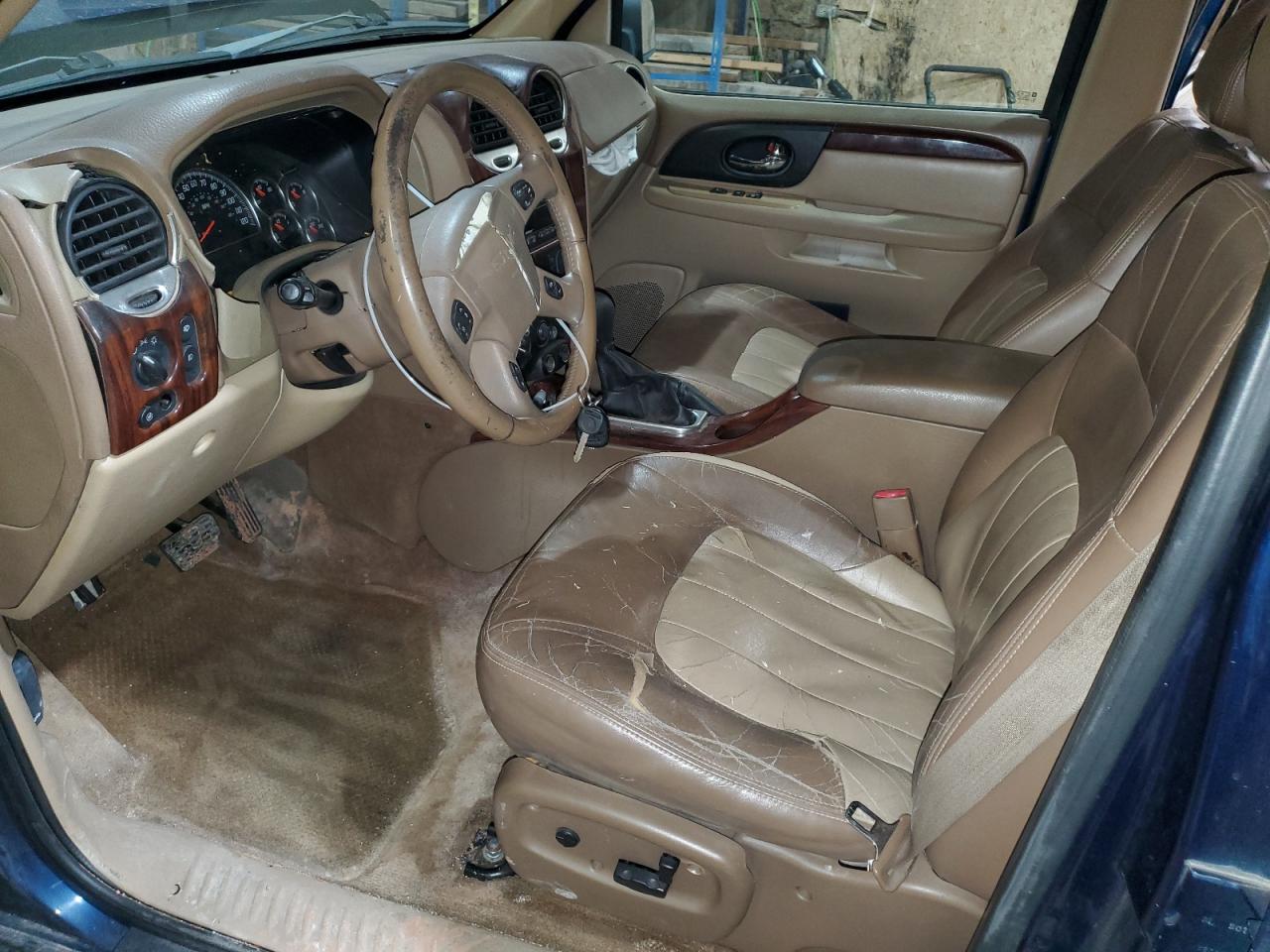 2002 GMC Envoy VIN 1GKDT13SX22506720 Copart auction photo, front end damage thumbnail 7
