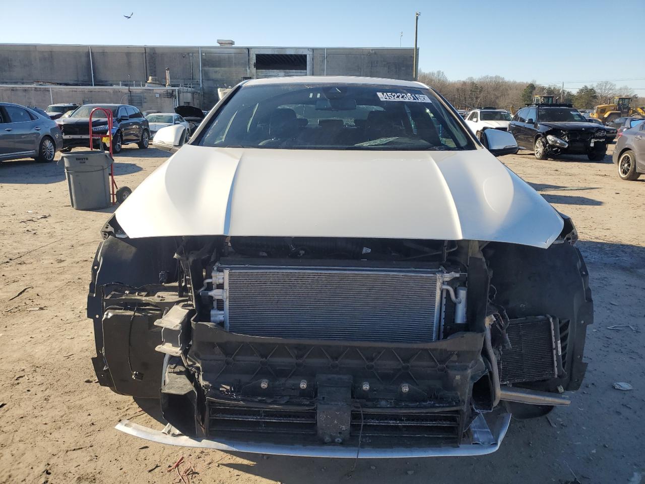 2024 BMW 2er VIN WBA73AK0XR7P06970 Copart auction photo, front end / minor dent/scratches damage thumbnail 5