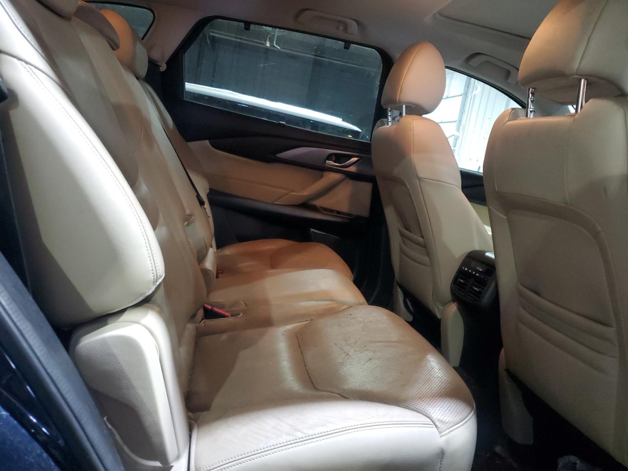 2016 Mazda CX-9 VIN JM3TCBCY2G0113001 Copart auction photo, front end / minor dent/scratches damage thumbnail 11